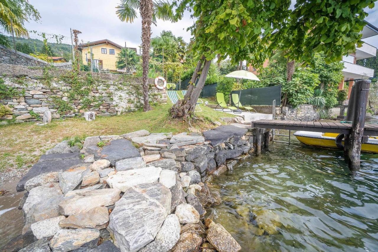 Il Glicine Appartamento Con Darsena Privata A Lago Pettenasco Buitenkant foto