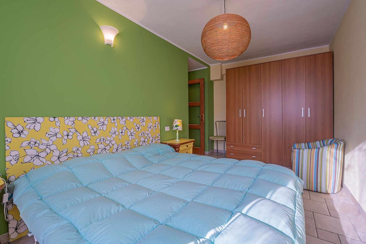Il Glicine Appartamento Con Darsena Privata A Lago Pettenasco Buitenkant foto